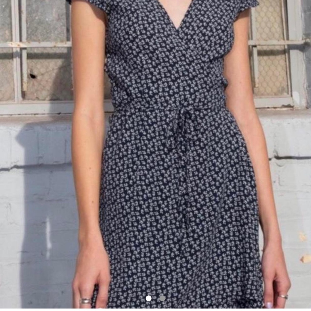 Brandy Melville Robbie dress